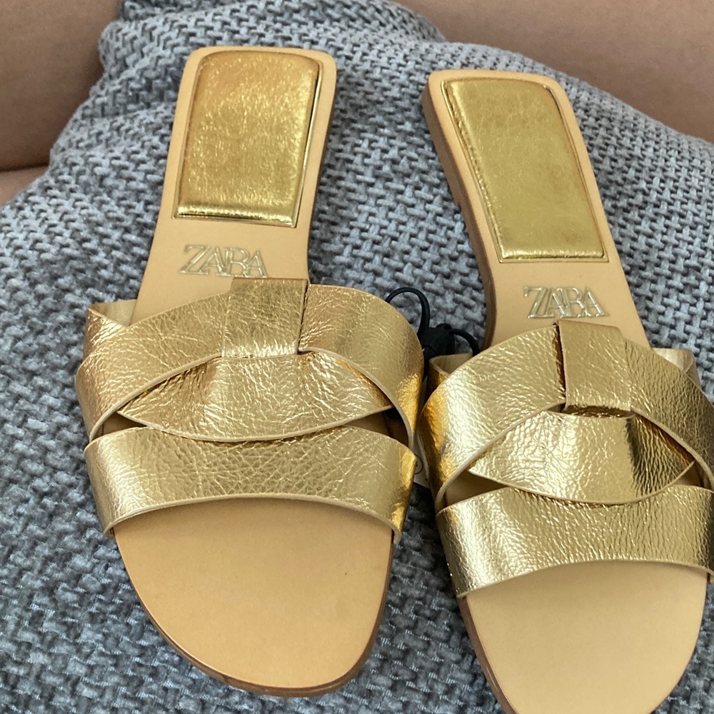 Zara Women's slide sandals Metallic Gold size 37